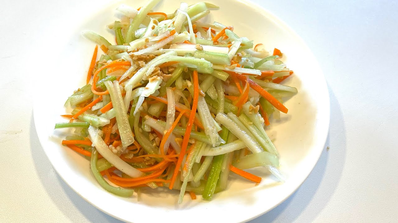 凉拌西芹(CELERY SALAD)简单健康, 建议常做