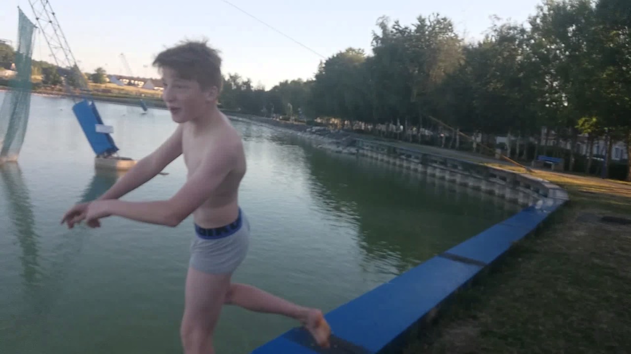 Je saute dans le lac avec Donovan 62