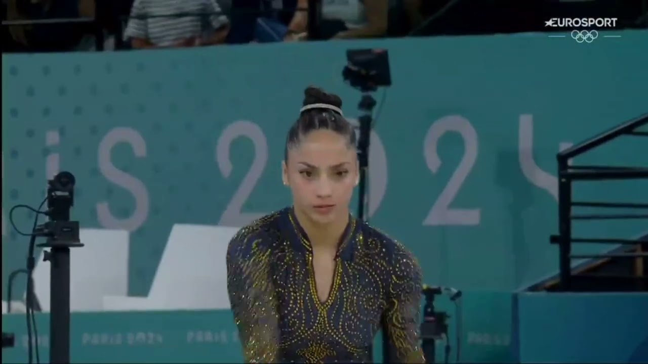 Julia Soares Floor Team Final 2024 Olympics