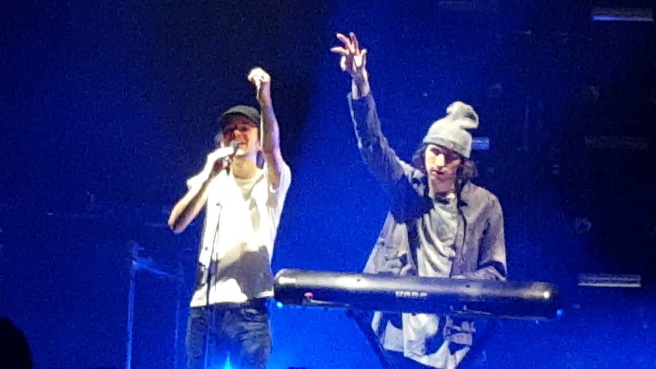 Porter Robinson & Madeon - Shelter (Live)