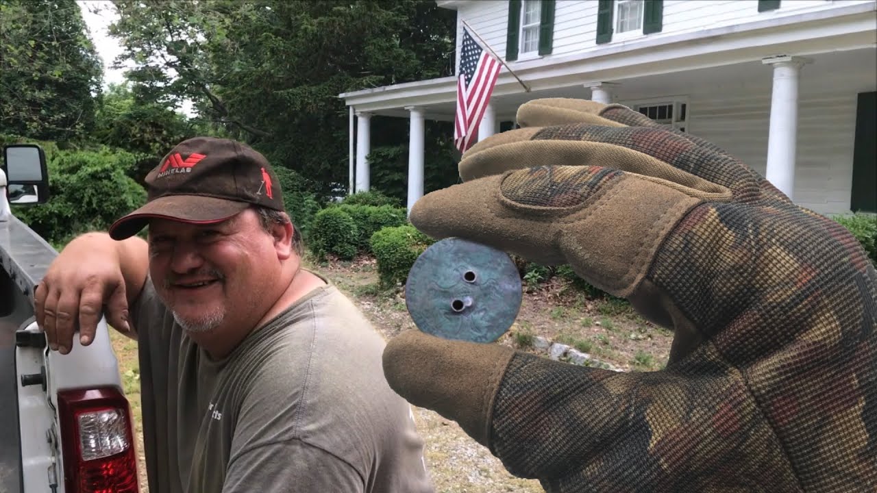 This is Worth THOUSANDS! - Metal Detecting a 1742 House Where Washington's General Once Lived!