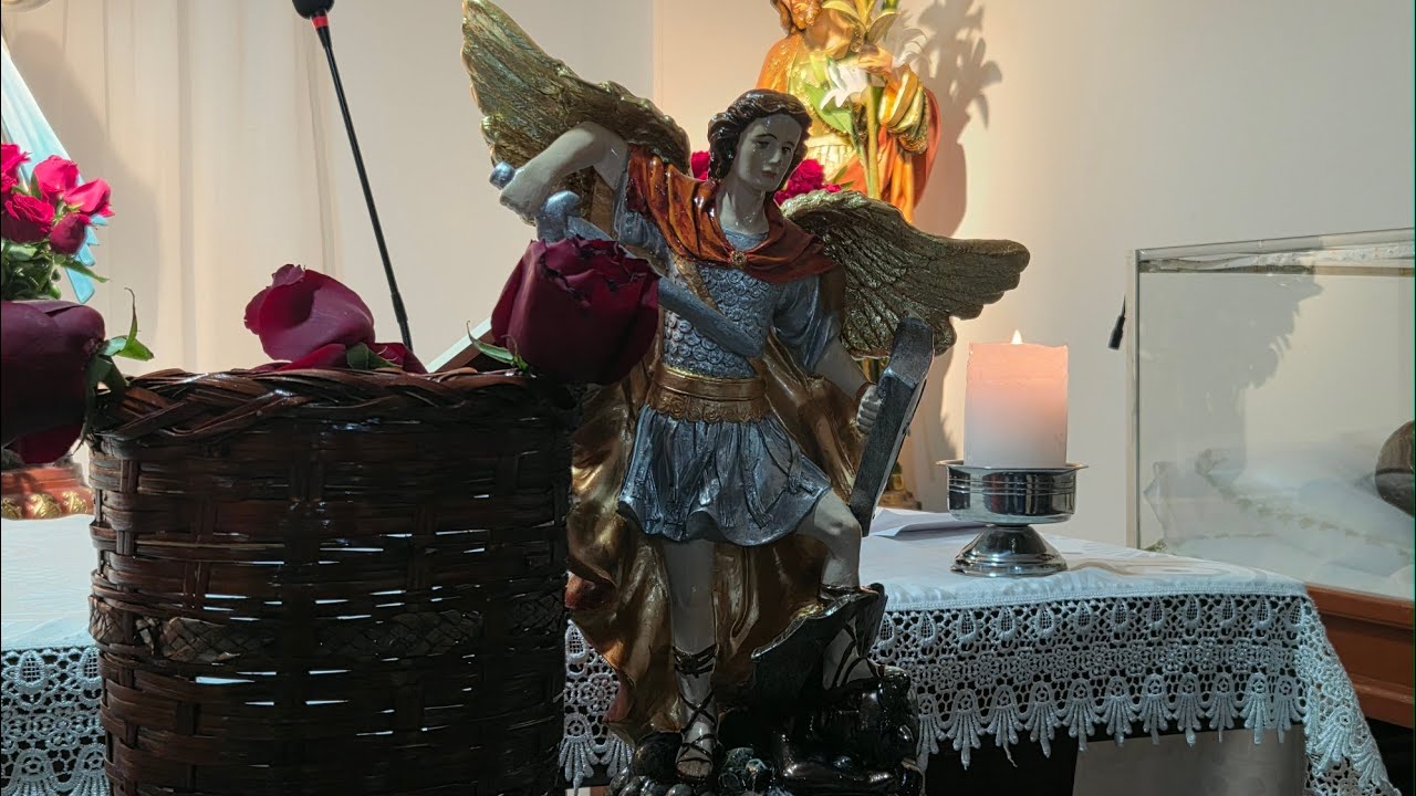 Empecemos el mes de febrero encomendando a Dios nuestros propósitos. 