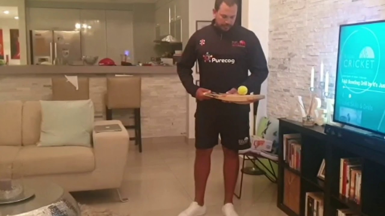Under 7s Ball Balance Challenge - It's Just Cricket