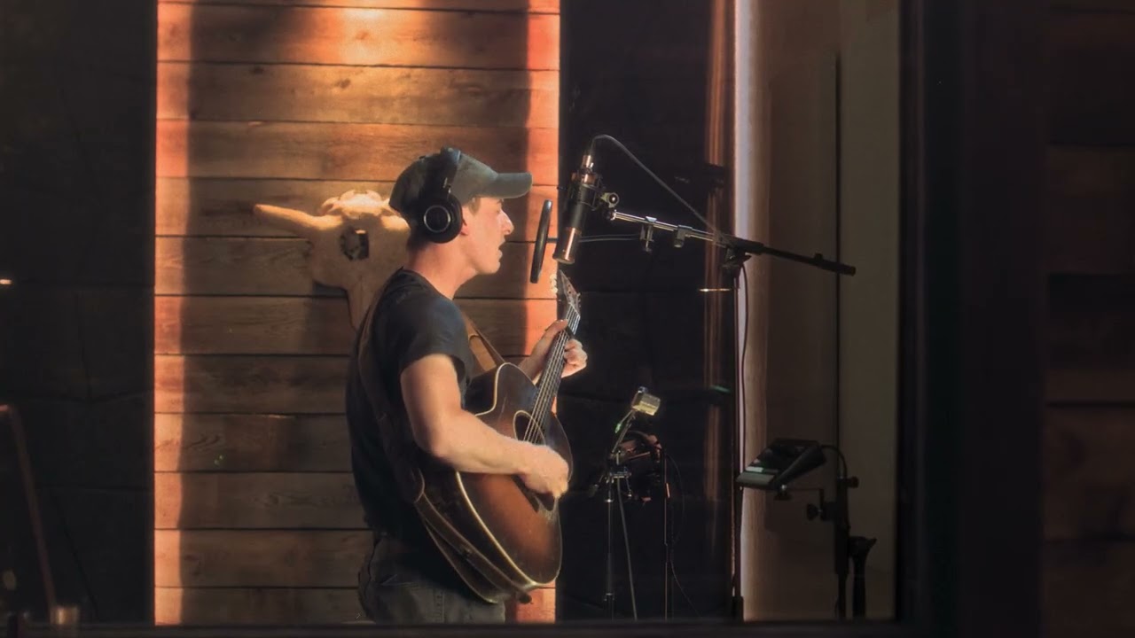 Sam Barber - Ain't Dead Yet (Live Performance)