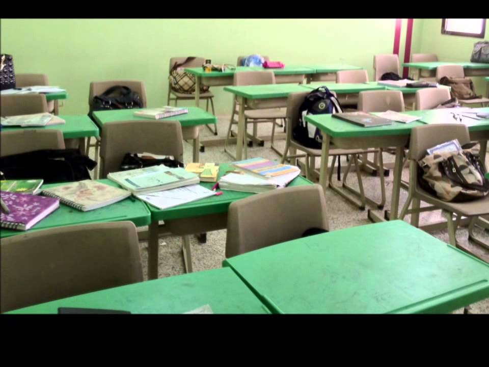 حفل تخرج ثالث 2012 الثانوية 56