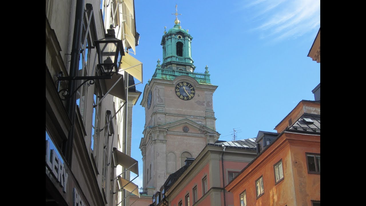 Samman- och angångsringningar inne i Storkyrkans torn i Stockholm, + timslag m.m. (bildspel)
