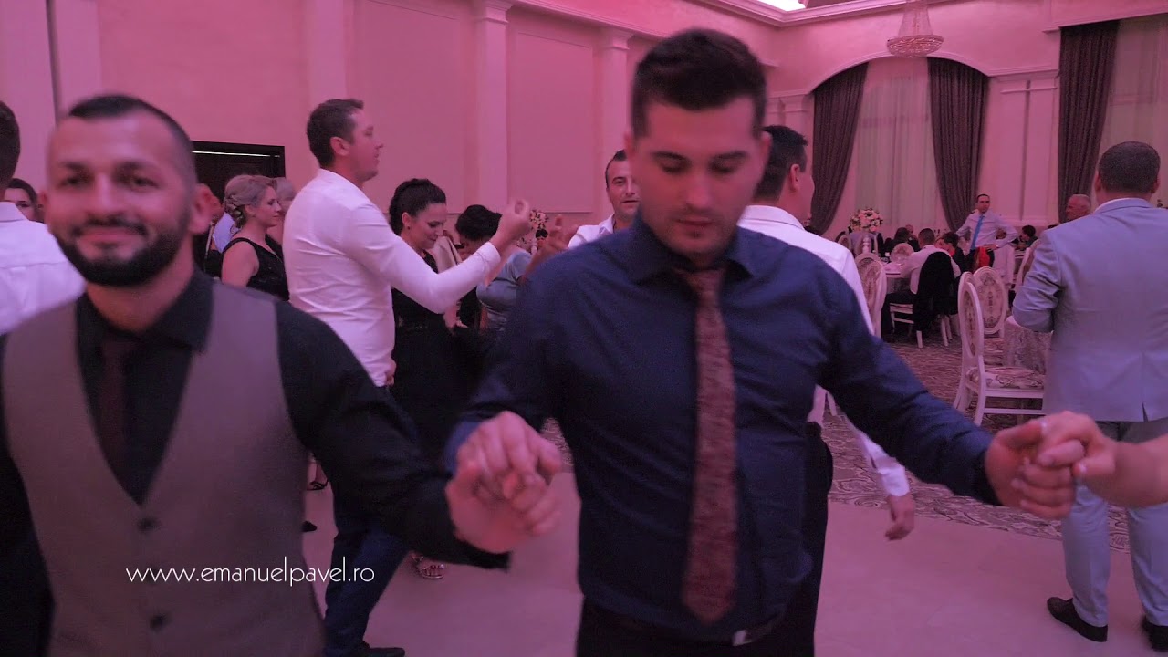 Cosmin Chichisan&formatia - Cerul are multe stele&Cine are ceva de spus&De trei zile stau si beau