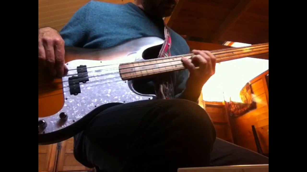 GRECO PB 700 FRETLESS   JAPTONE