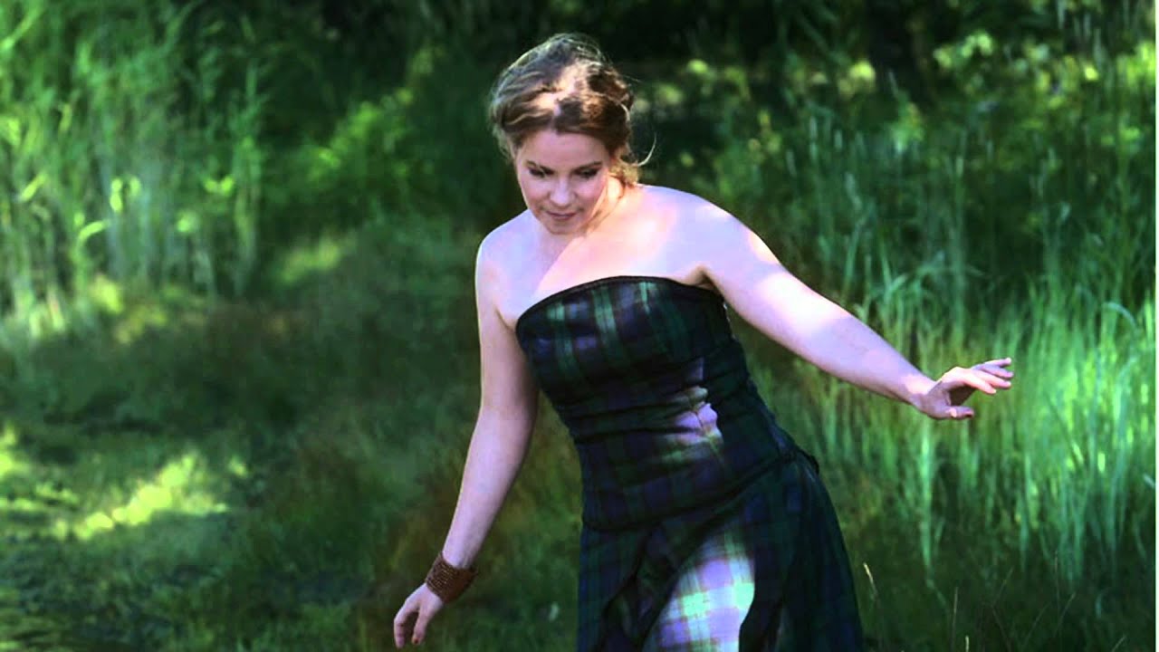 JOHANNA IIVANAINEN - Pieni hiljainen onni