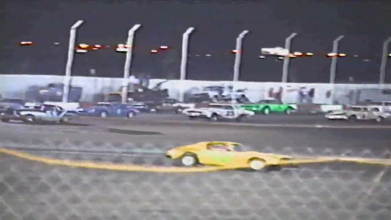 1990 Saugus Speedway 150 lap stunt enduro