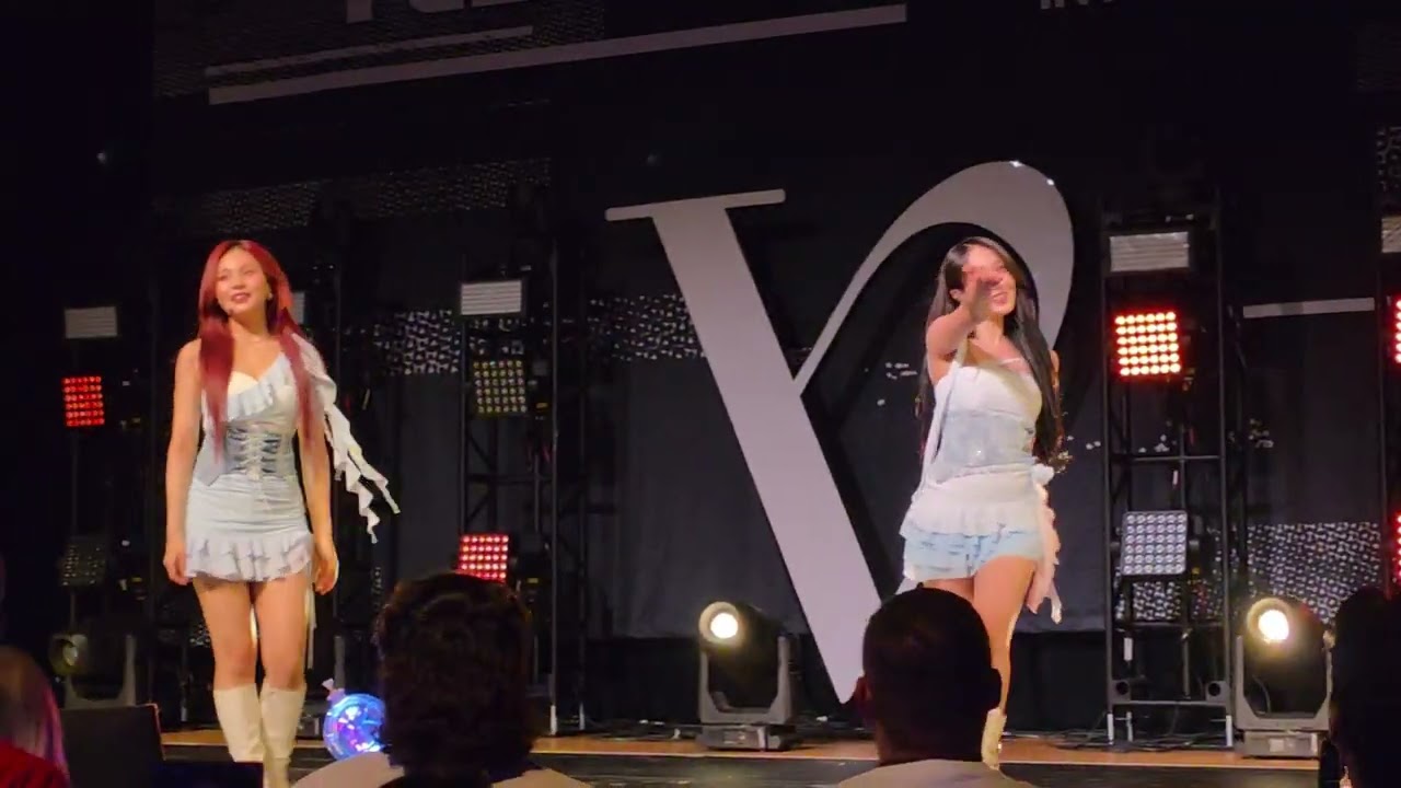 VIVIZ (비비지) 