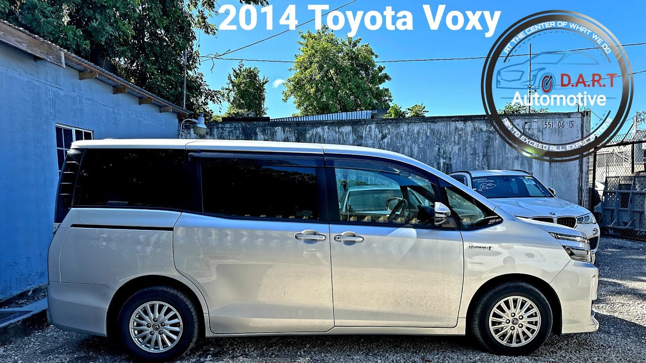 2014 Toyota Voxy