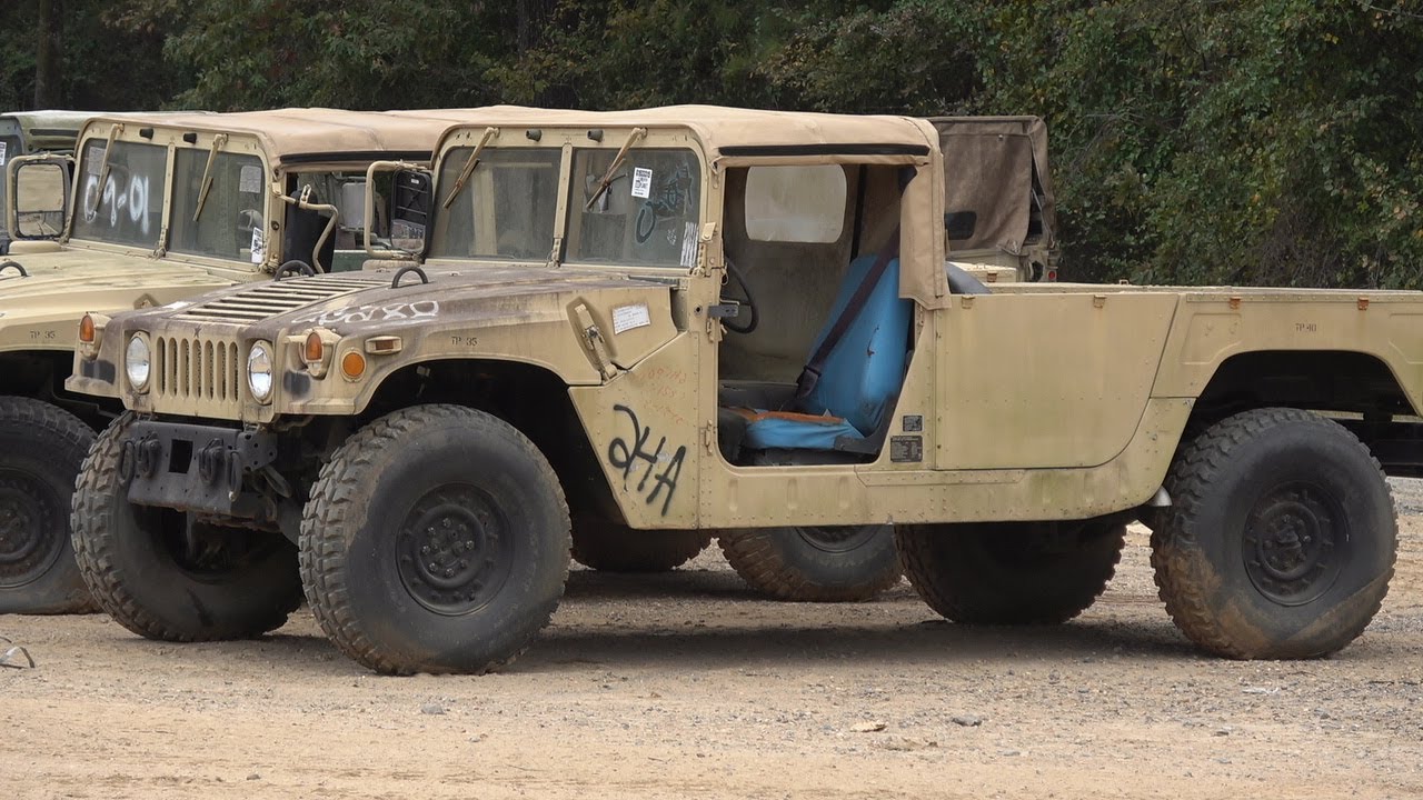 Hauling Humvee from Govplanet in Hooks Texas & Walk Around Yard