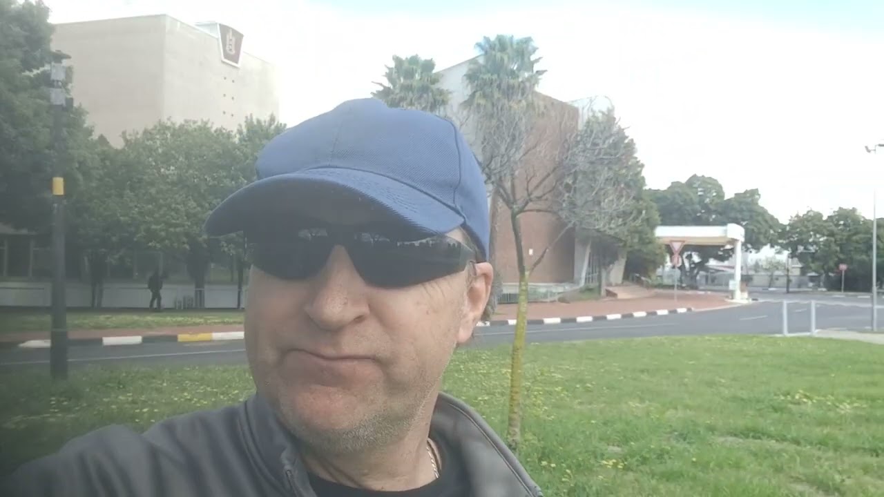 The Bellville Civic Centre is STILL there... close to 70 YEARS later! 
