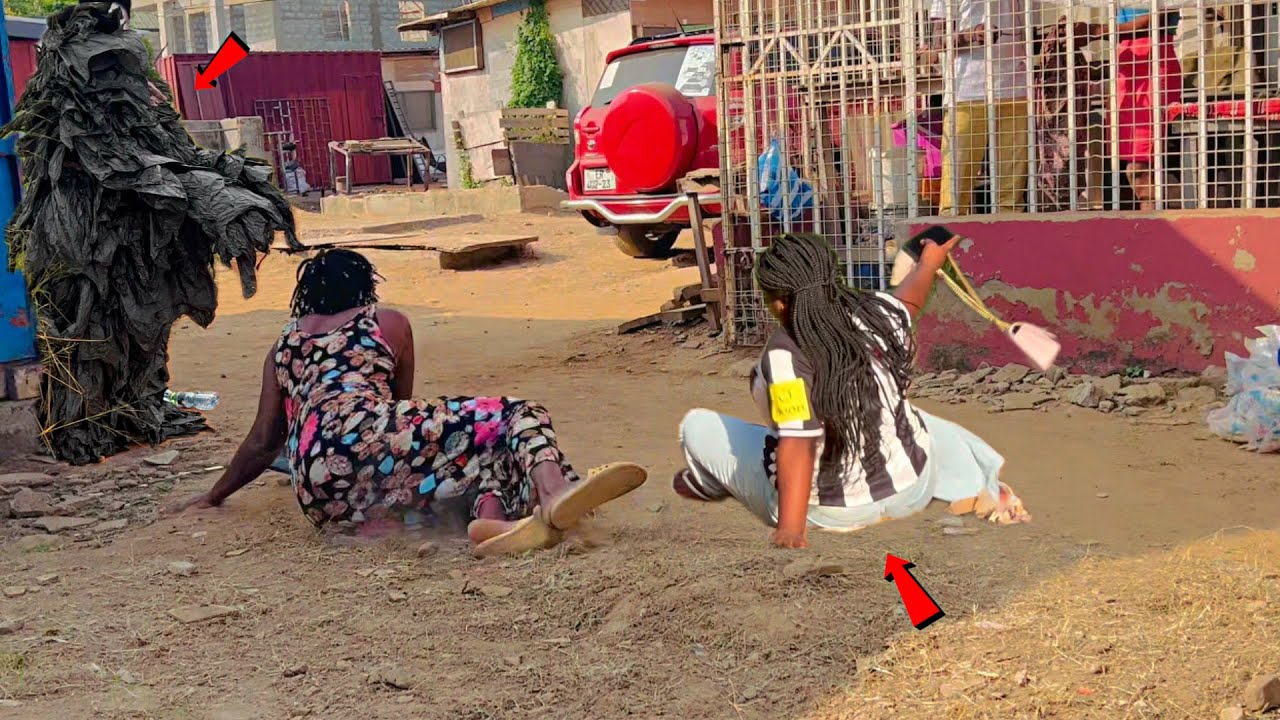 She Could have Fainted from the Frights! |Trashman Prank| Scaring People!