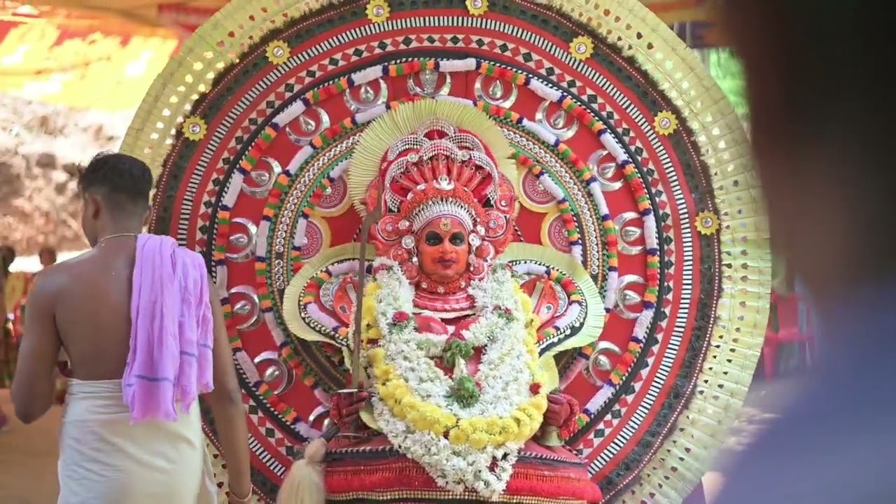 ರಕ್ತೇಶ್ವರಿ ದೈವ ದ ಚಿಕ್ಕ ತುಣುಕು..|.  raktheshwari theyyam  || kanakamajalu