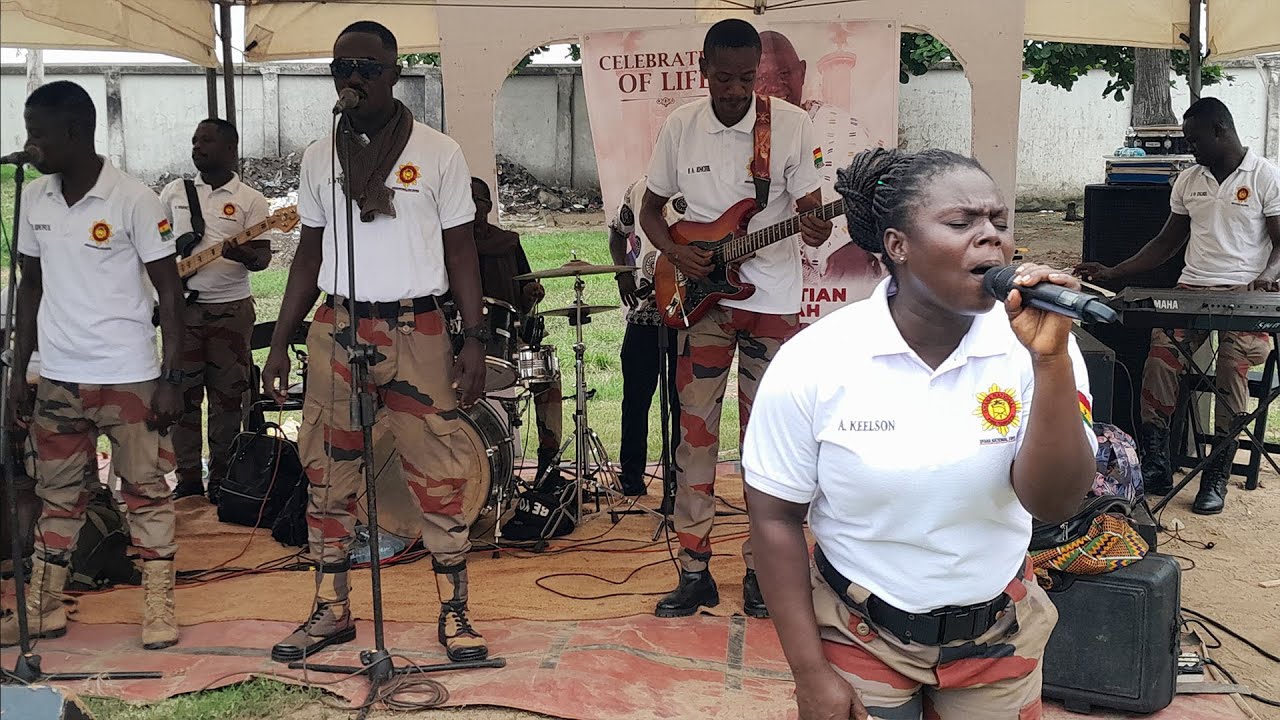 GHANA FIRE SERVICE BAND PERFORMS NON-STOP GHANA GOSPEL MUSIC AT AGONA SWEDRU #apuutoolivebandmusic