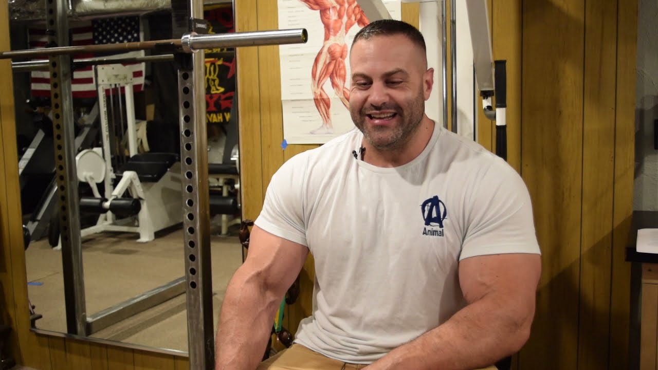 Animal Presents Stak vs M-Stak with Evan Centopani  | MD Training