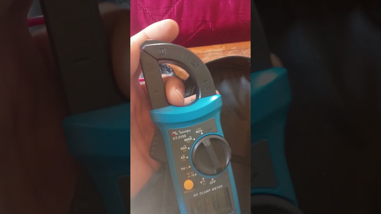 Alicate amper&iacute;metro Minipa ET 3155 , O que achei ?? Fun&ccedil;&atilde;o capacit&acirc;ncia