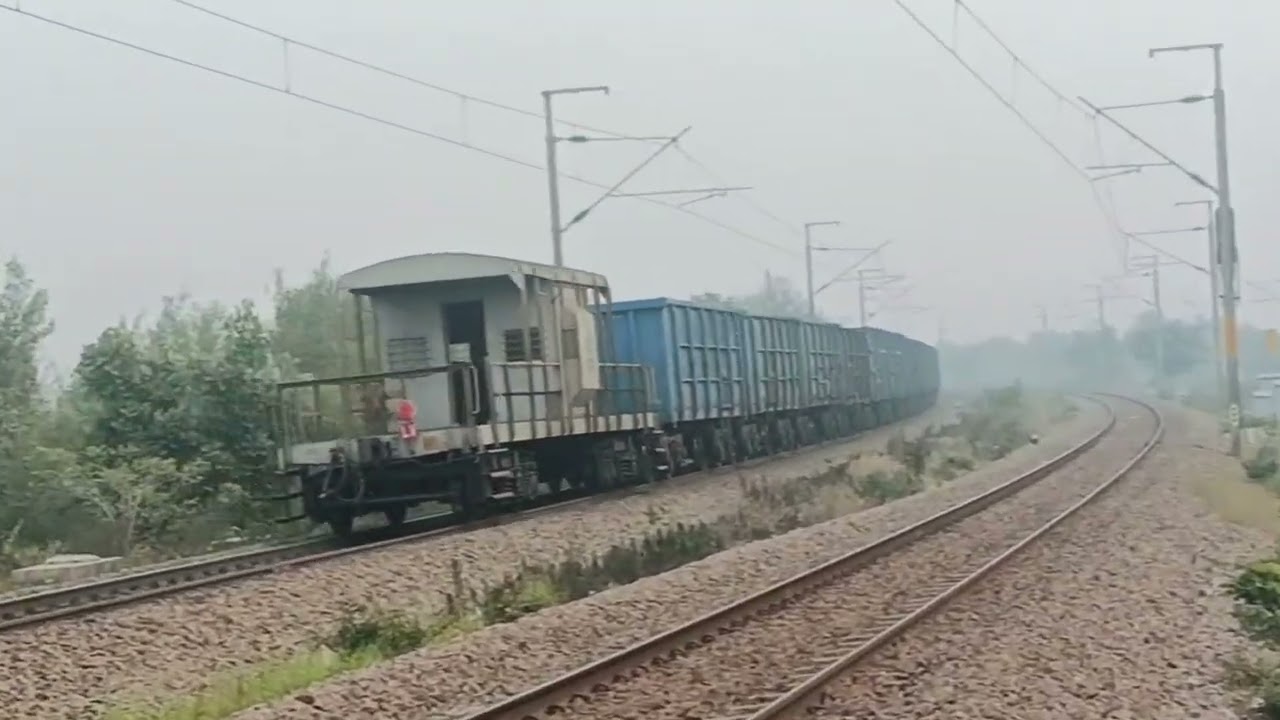 Bhartiya rail malgadi under load