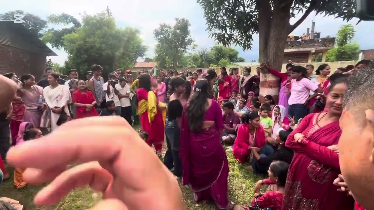 Kirisma Janmastik ko jhapre Nach Dang Tulsipur kirisna Mandir 💐❤️@Dbrvolgs0.9 