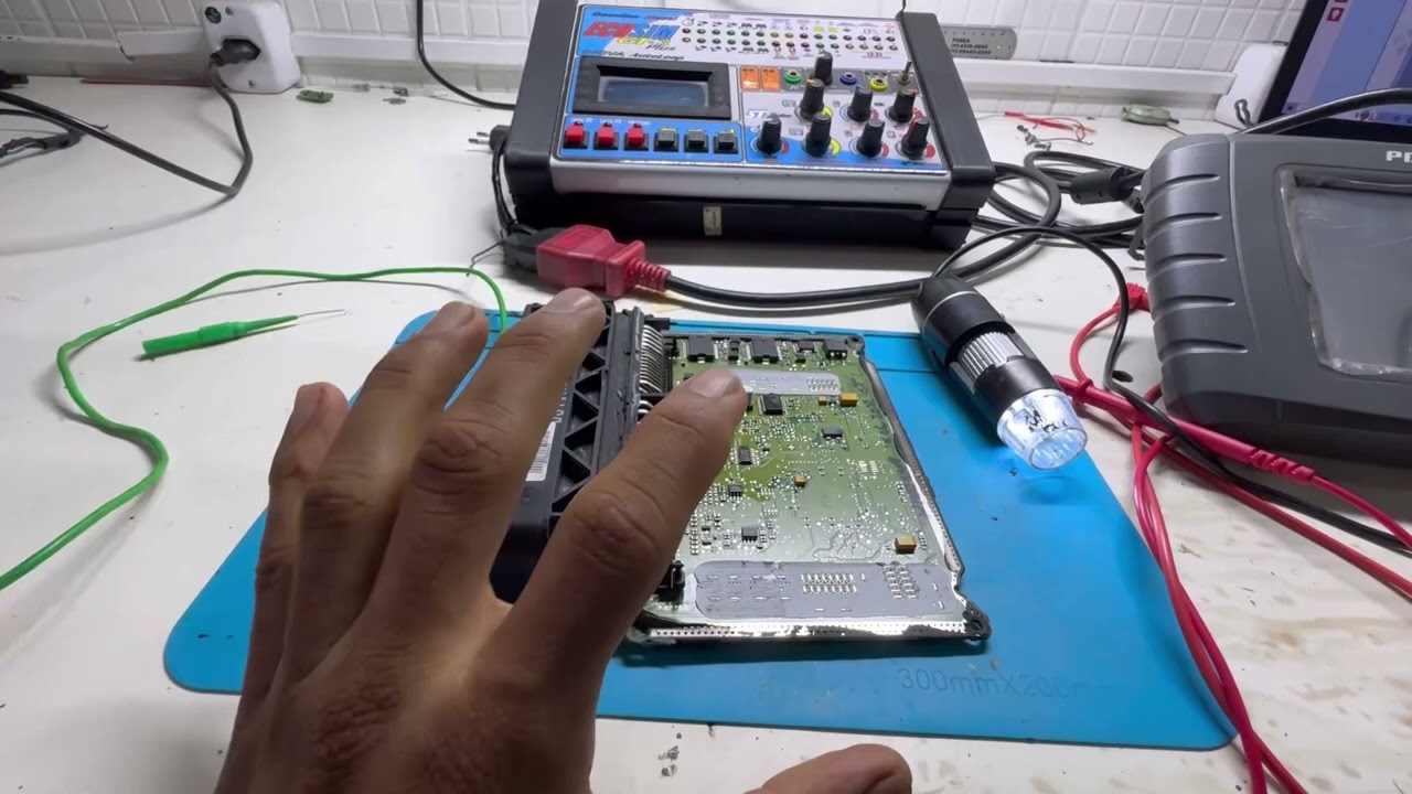 HB20 PEGA E MORRE, NÃO ACENDE LUZ DO CODE (LUZ DO CARRINHO). COMO FUNCIONA O SISTEMA DE FORMA BÁSICA