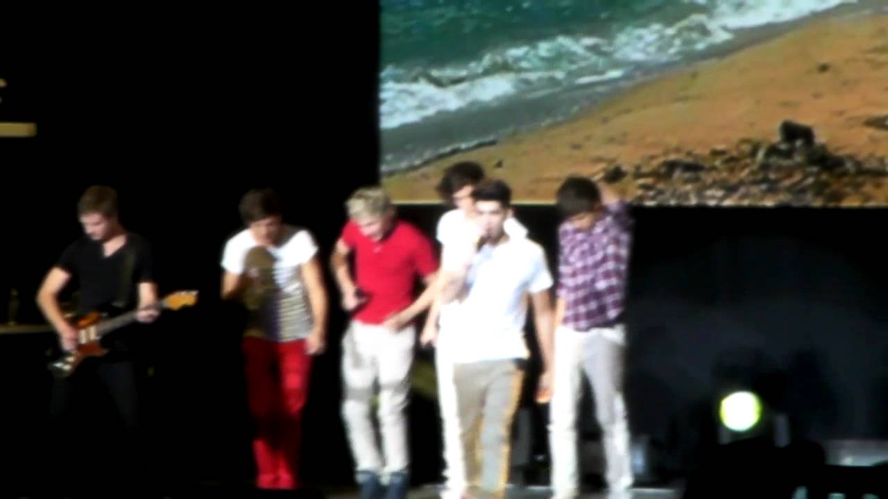 One Direction: Up All Night Tour - Toronto (Part One)
