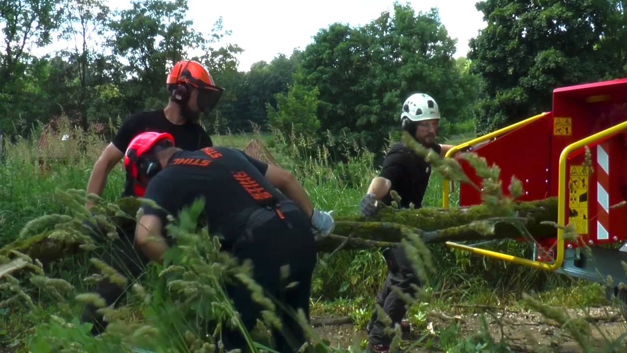 TP 275 MOBILE - The number one wood chipper for arborists