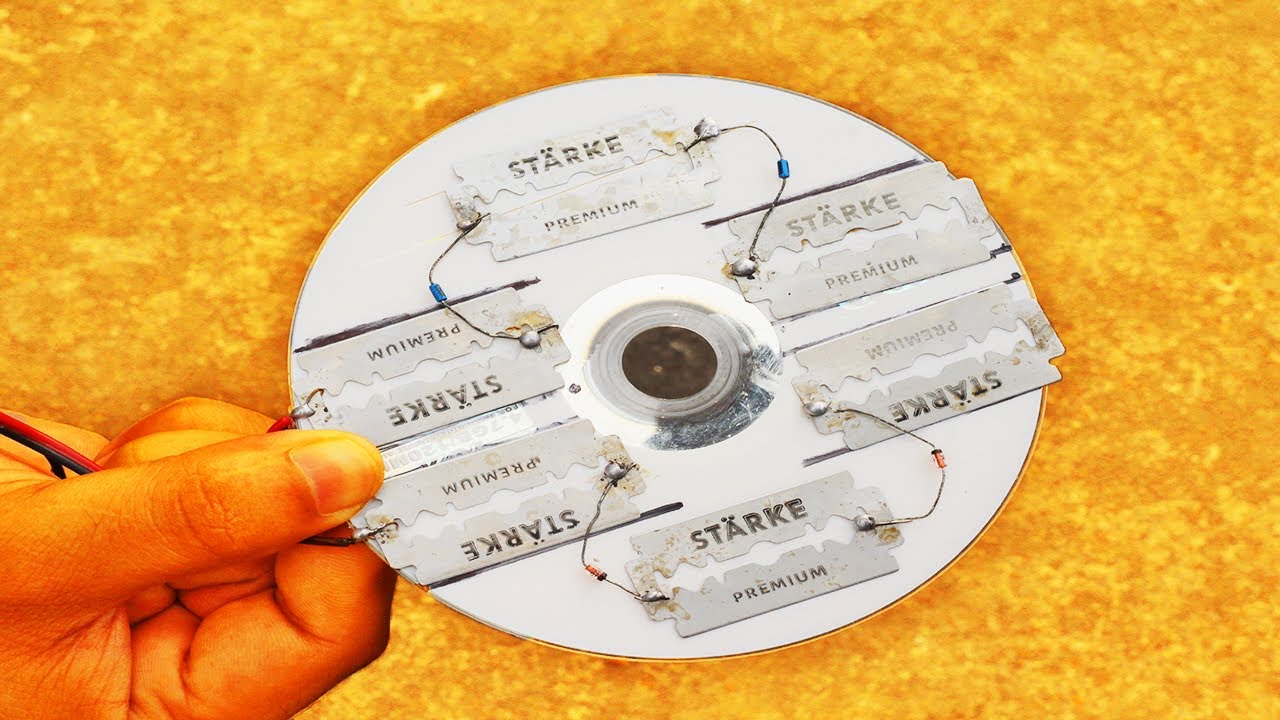 how to make  solar panel using cd flat - free energy with blades