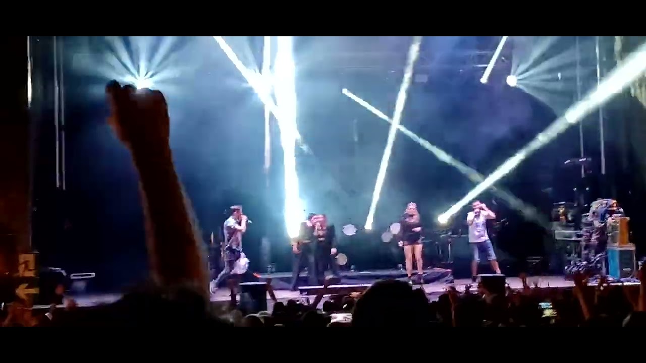 Jasper (Nao) e Tanxugueiras no Festigal 2022 - Cultura Crítica