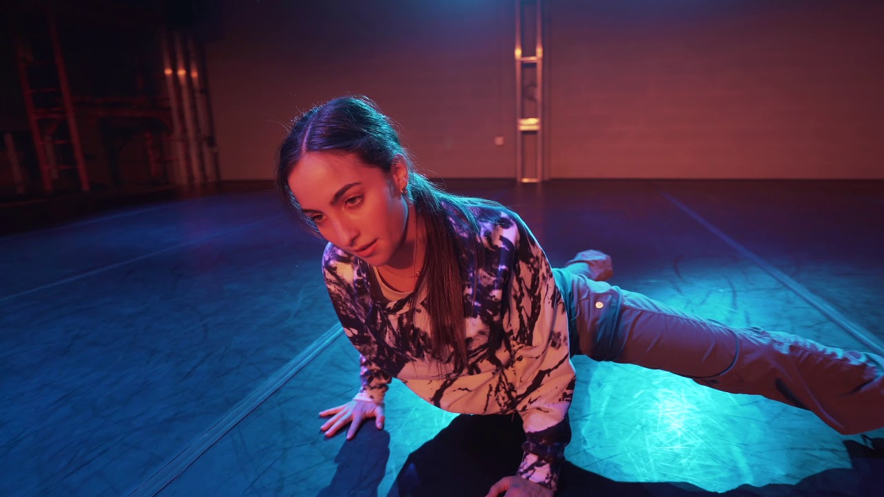 Eugenia Rodriguez - Dio$ No$ Libre Del Dinero by Rosalia
