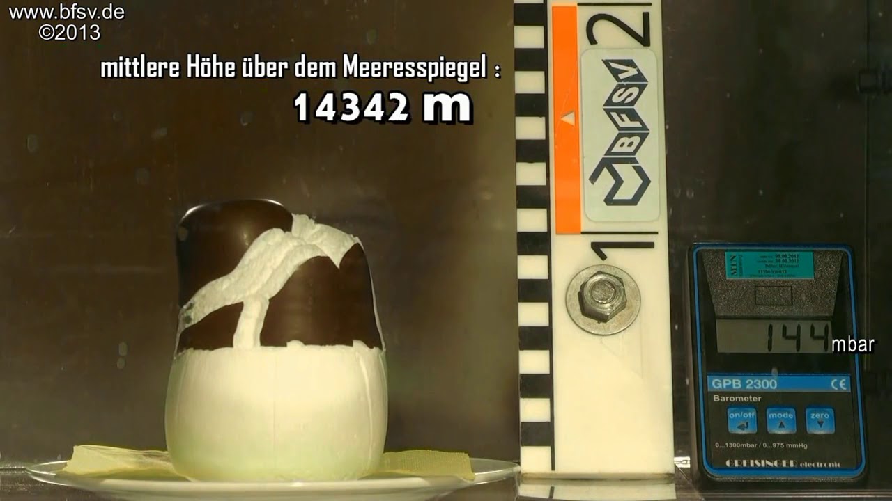 Schaumkusss in der Unterdruckkammer