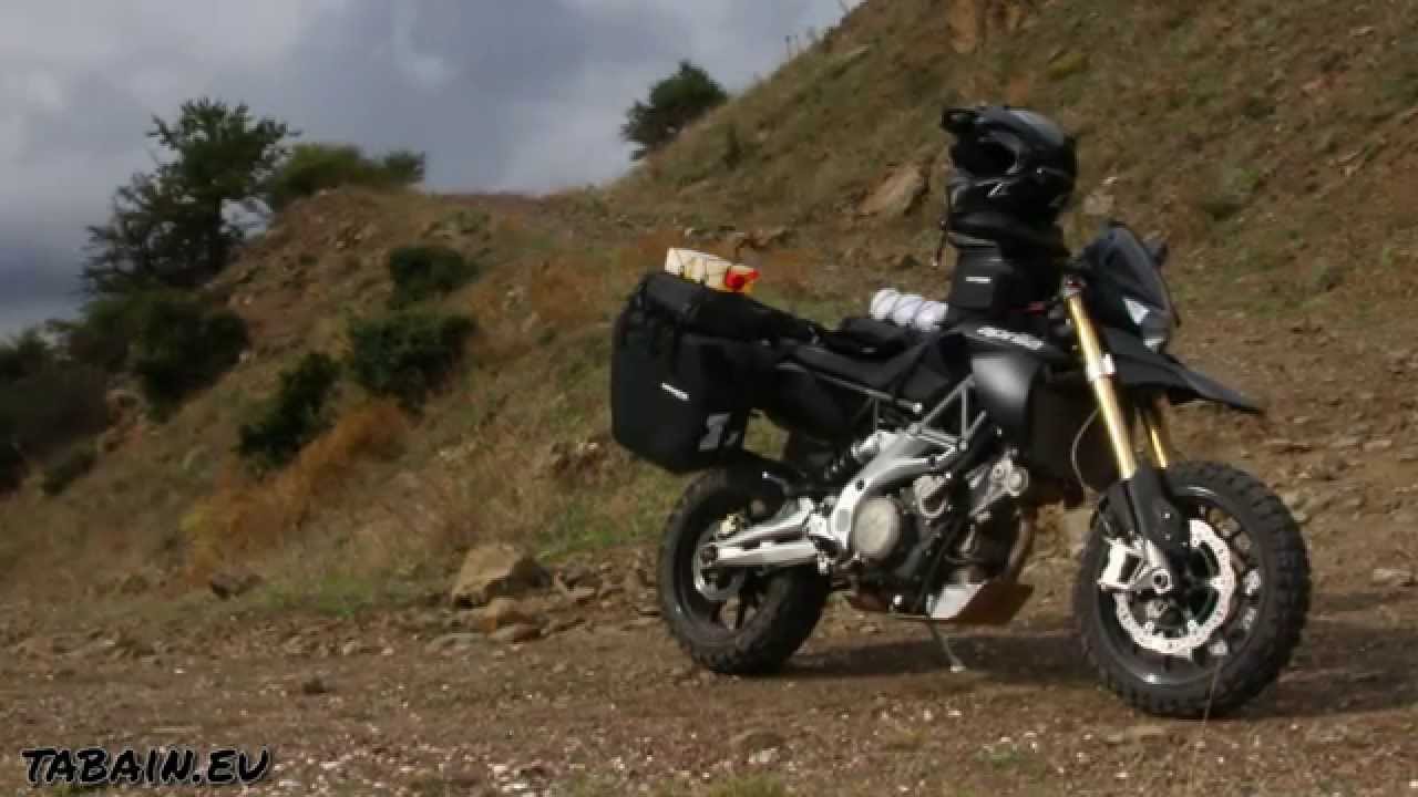 Aprilia Dorsoduro 750 trail riding