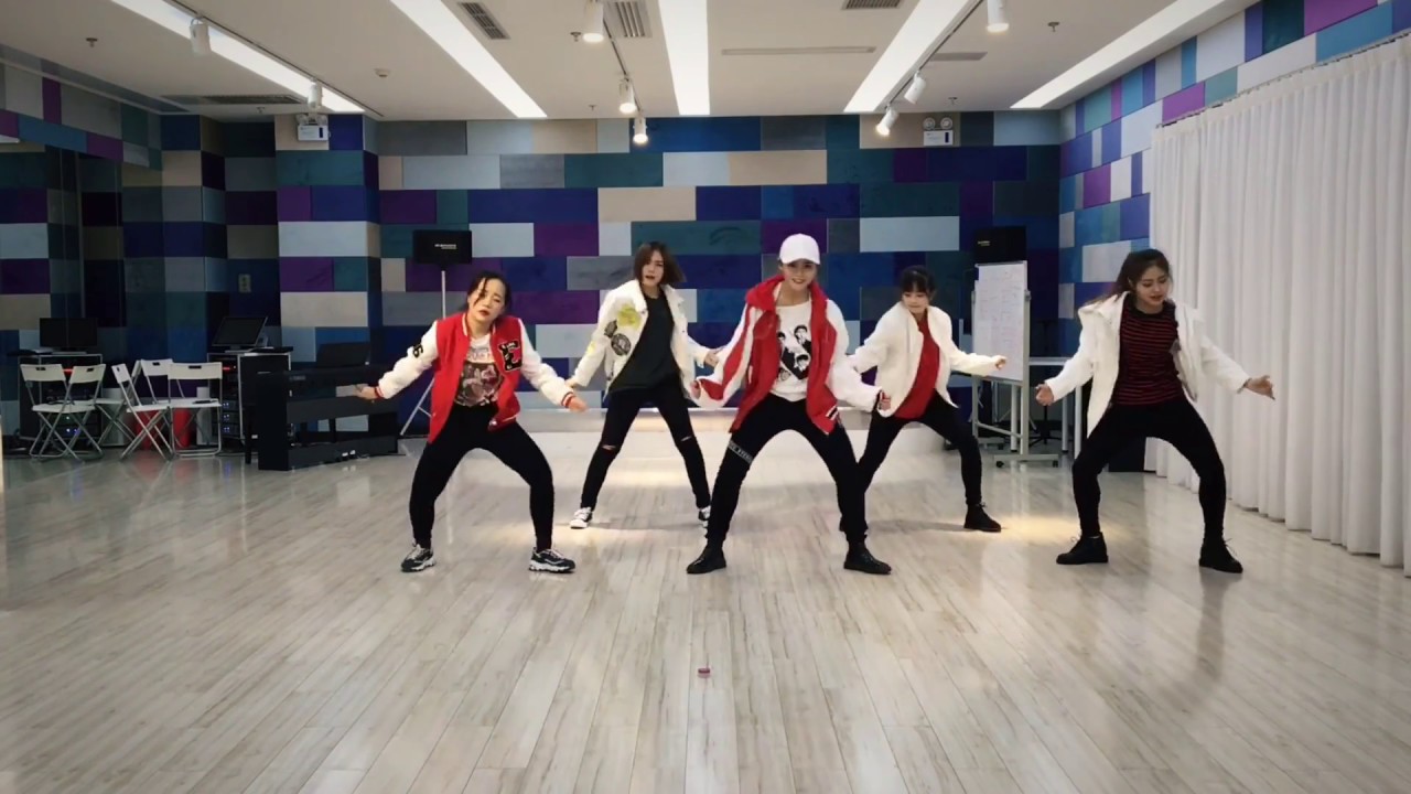 BTS【방탄소년단】-21st Century Girl（21세기 소녀）Dance Cover by Chinese A.R.M.Y【Max Mess】
