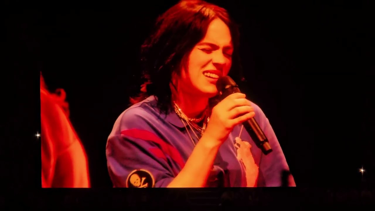 Moon River (Cover) - Billie Eilish Live at the O2 Arena 14 July 2025