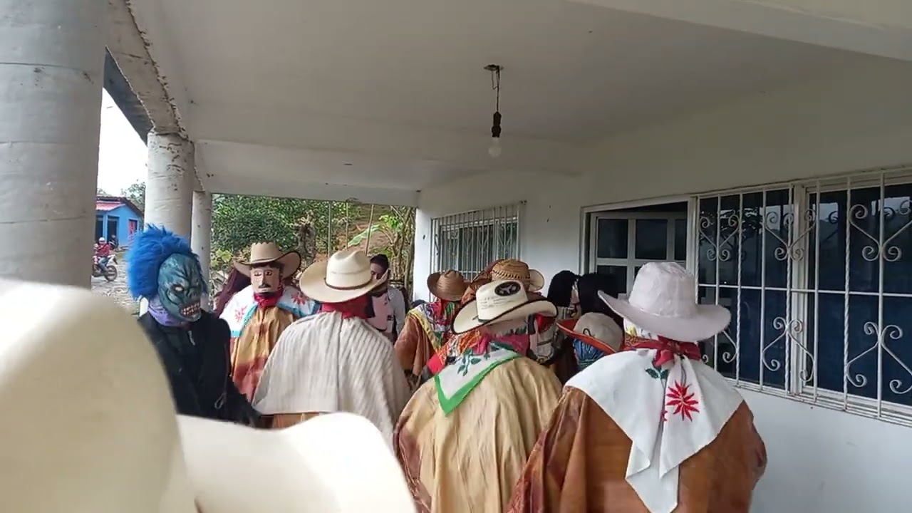 trío Fortaleza Huastek carnaval cuatecomaco 2022.