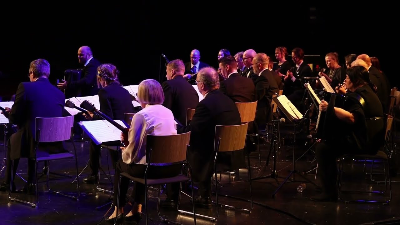 7:40 - Helsingin Balalaikkaorkesteri - Tukikonsertti Ukrainalle Kulttuuritalo 28.5.2022