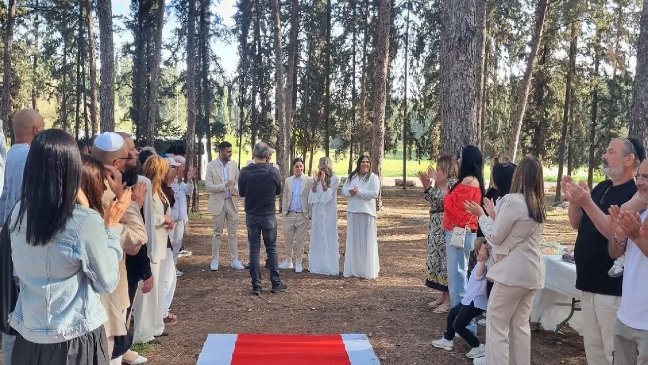 עלייה לתורה בכותל | לפרטים 050-710-8242 | מופע קבלת פנים - כניסת משפחה
