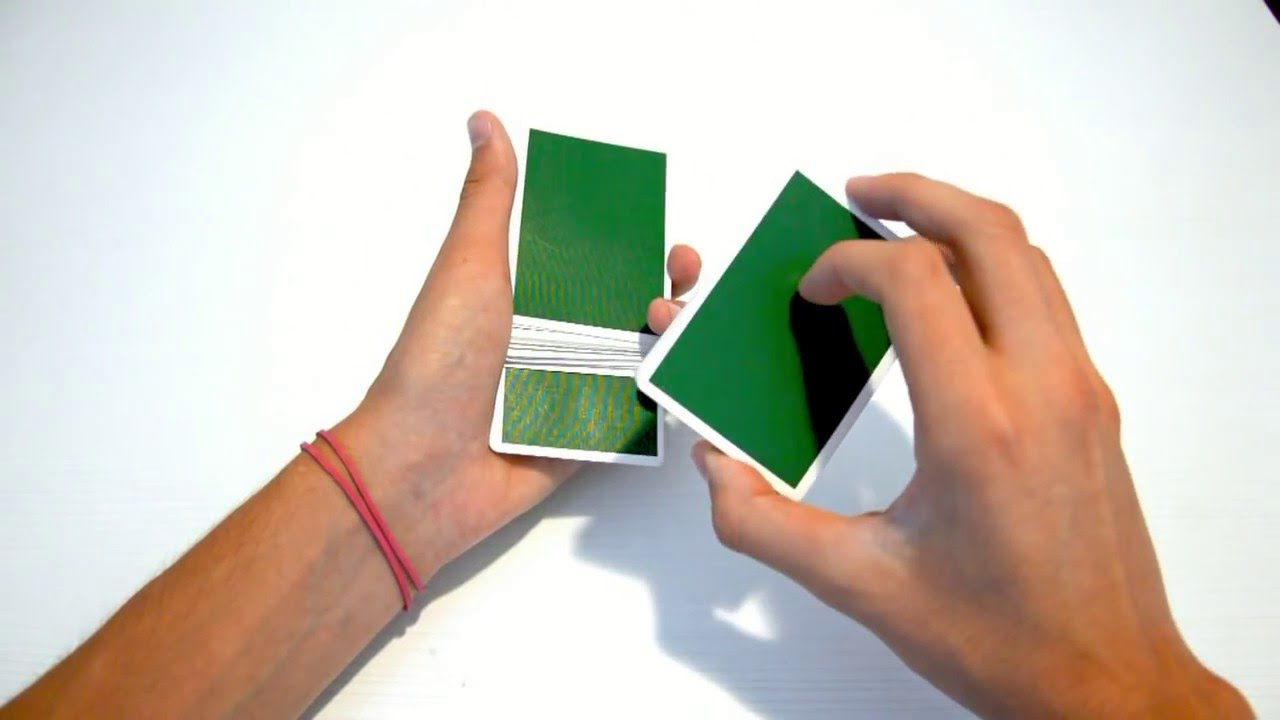 COME TAGLIARE SENZA MESCOLARE LE CARTE