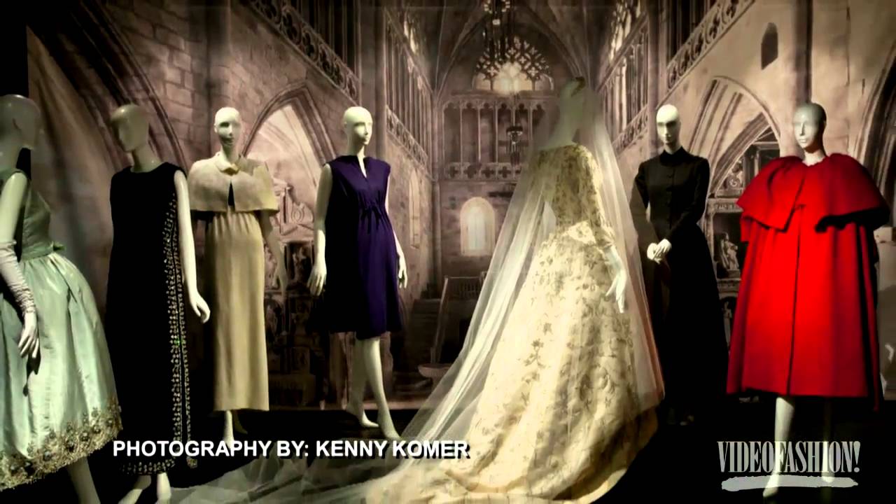 Balenciaga: Spanish Master - Videofashion