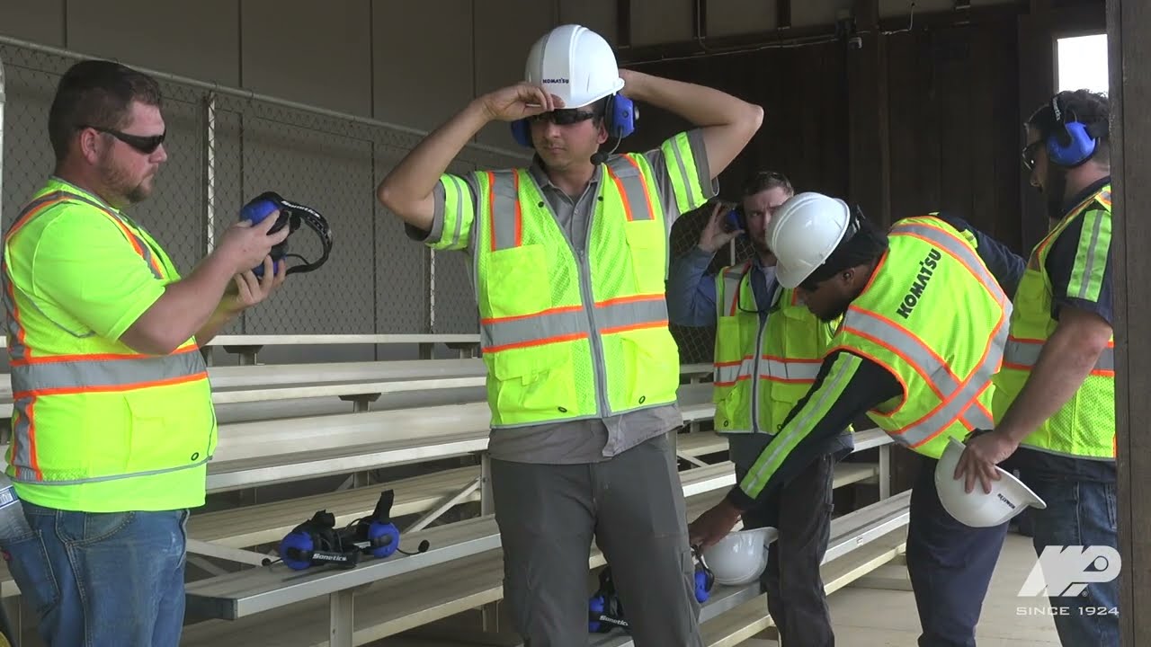 WPI Service Techs on the Fast Track to Komatsu Certification