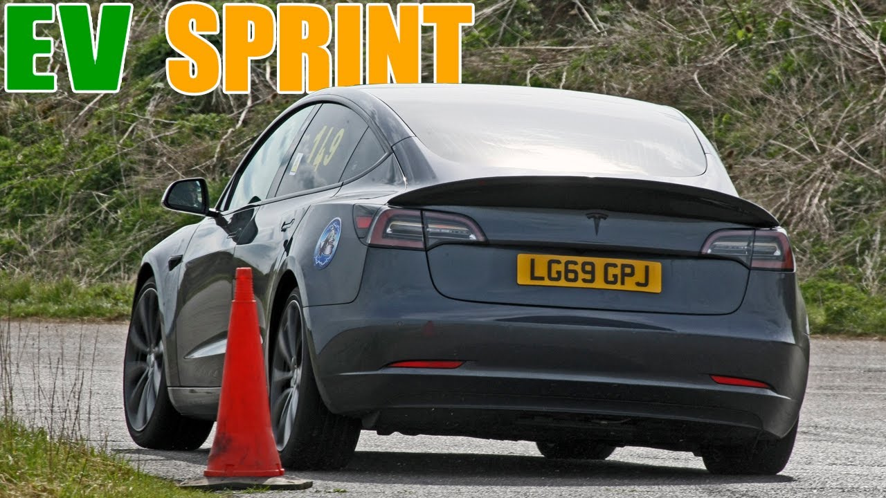 Tesla Model 3 Performance at Abingdon Long Course Sprint 2022