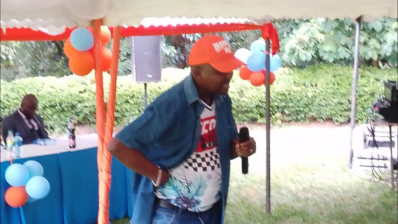 BISHOP MAN KUSH GUTHEKIA ANDU AKIUGA WEE NDANYUAGA NJOHI NA NDOMBANAGA MUNO.
