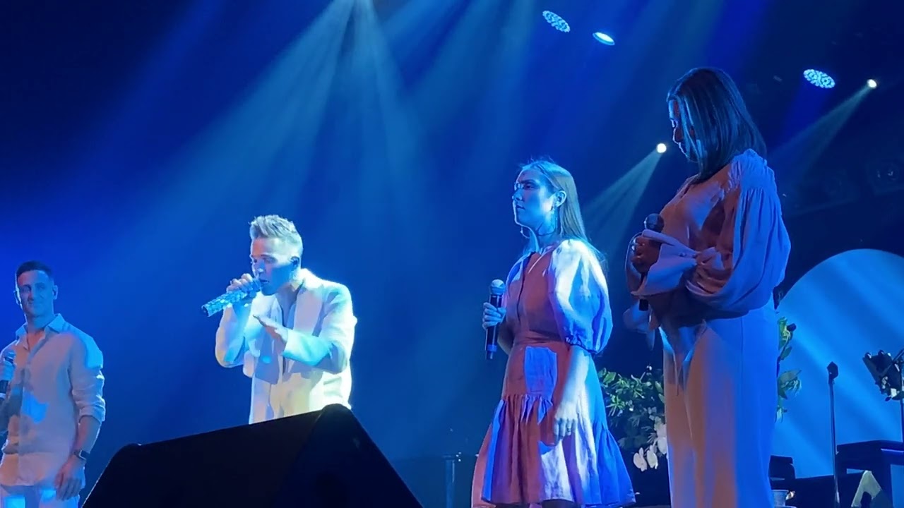 Anthony Callea - Easy On Me - Live