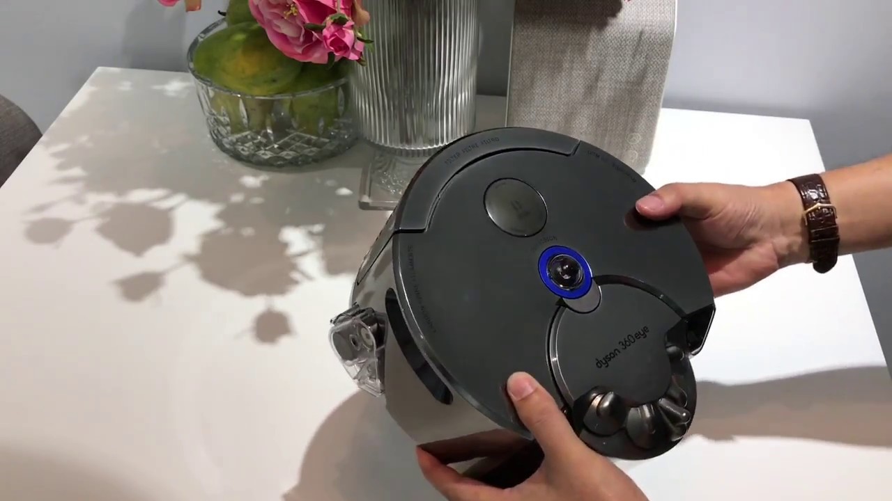 Khui hộp và dùng thử Robot hút bụi Dyson 360 Eye