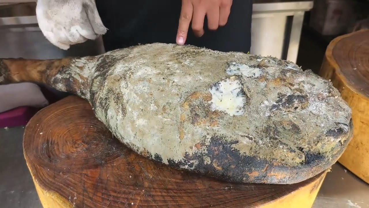 布满毛虫的3年老腿，外表很沧桑，里面却红彤彤的还带雪花