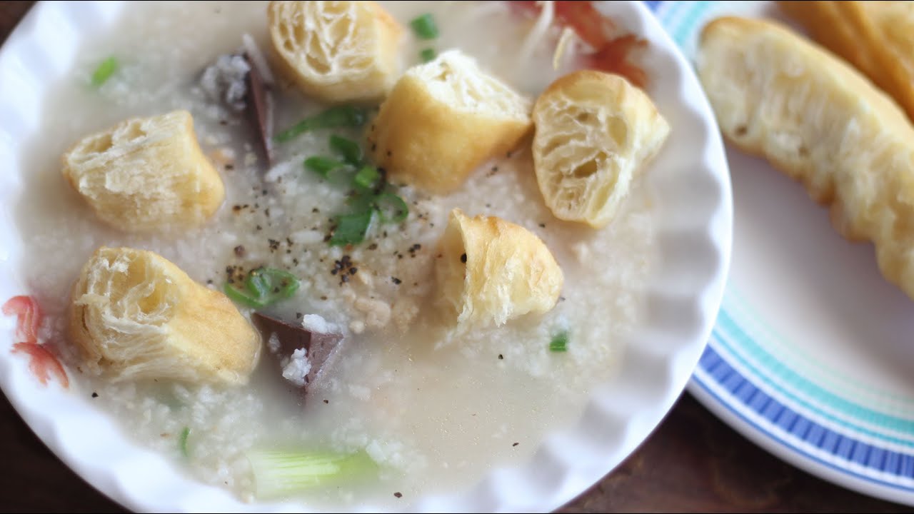 Chao Huyet (Pork Blood Congee/Porridge)