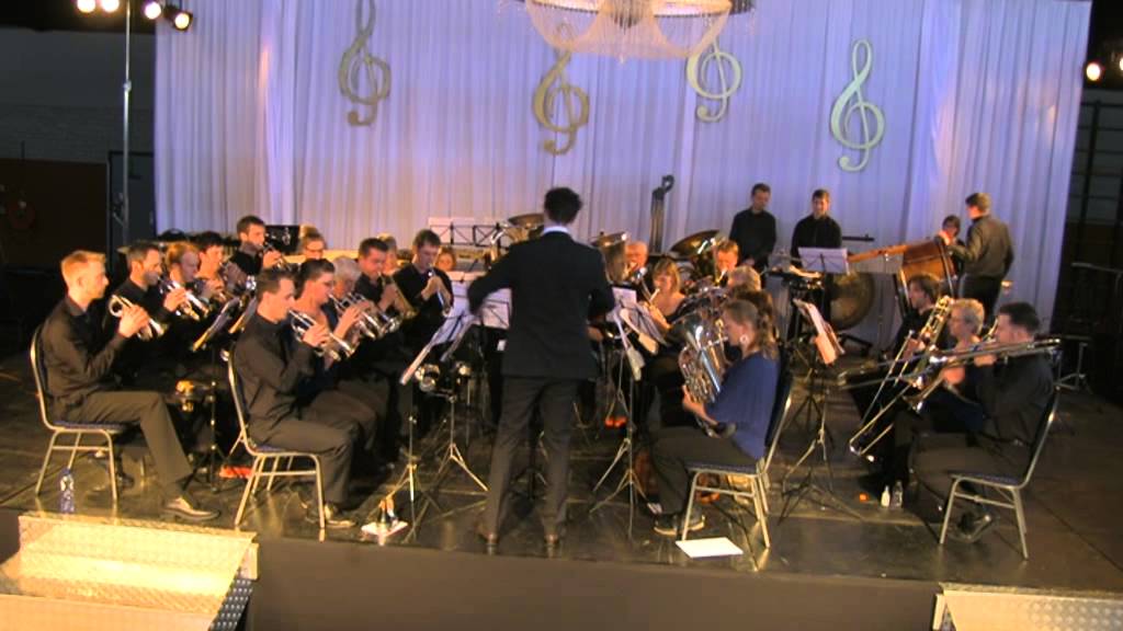 Brassband Bernlef -  Abridge ( spyker festival 2013 )