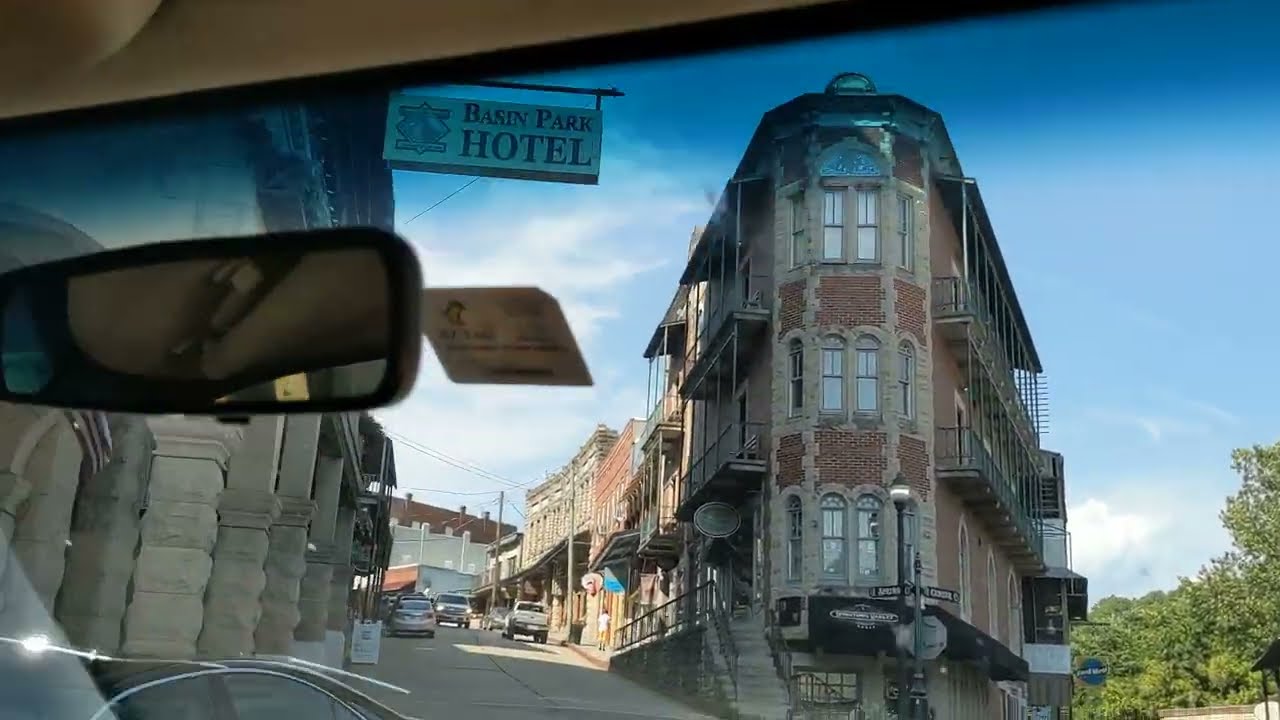 Drive through Eureka Springs Arkansas on 8-3-22