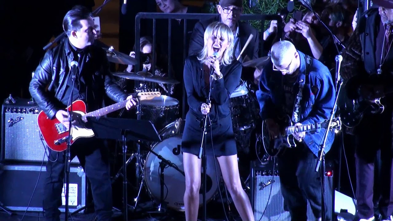 Miley Cyrus performs The Doors Roadhouse Blues at the Sunset Marquis Hotel